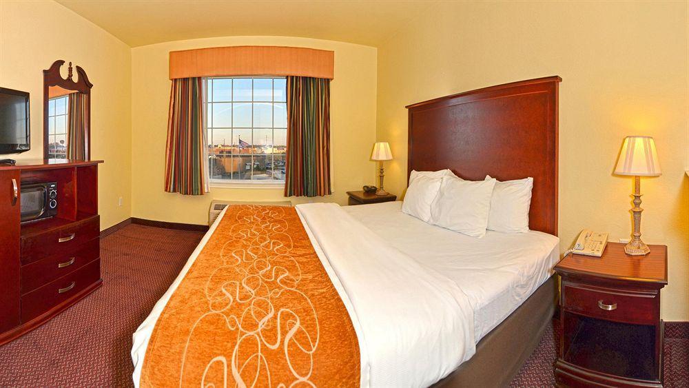 Comfort Suites Texarkana Texas Exterior photo